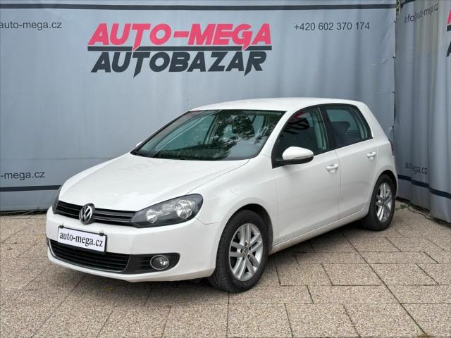 Volkswagen Golf 1,4 TSI 90 kW Highline, hatchback, bílá, benzin, rv. 2012